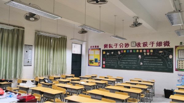 青少年近視人數(shù)超6億，教室照明改造迫在眉睫